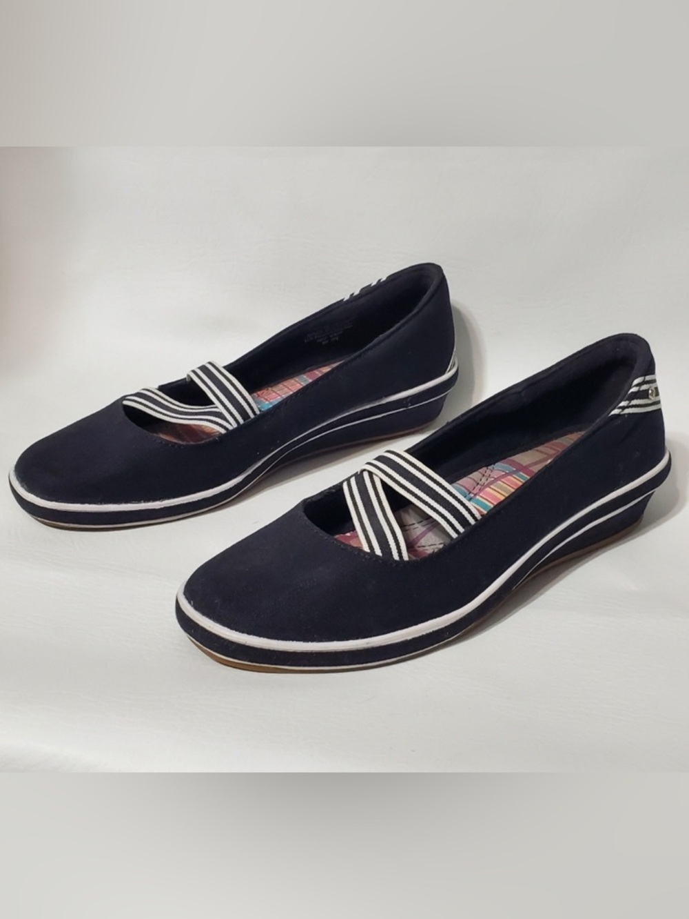 Grasshoppers Black and White Casual Slip-On Flats Nautical Style, SZ 10